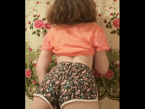 ❤️ Gadis muda seksi menanggalkan celana pendeknya di depan kamera ❤️ Video seks pada kami id.ixiporn.ru ️